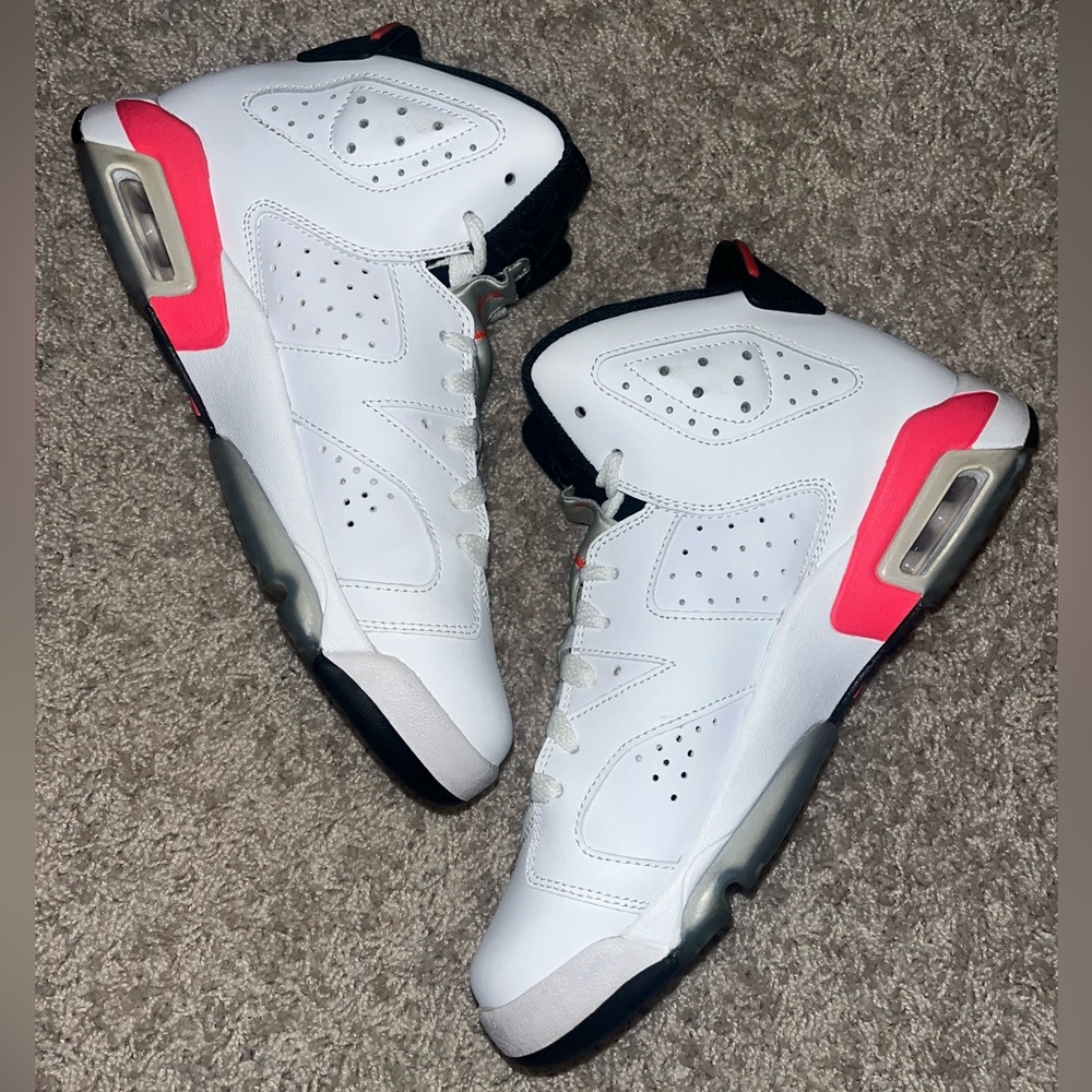 Air Jordan 6 infared white